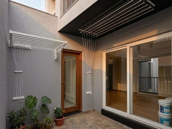 ceiling-cloth-hanger
